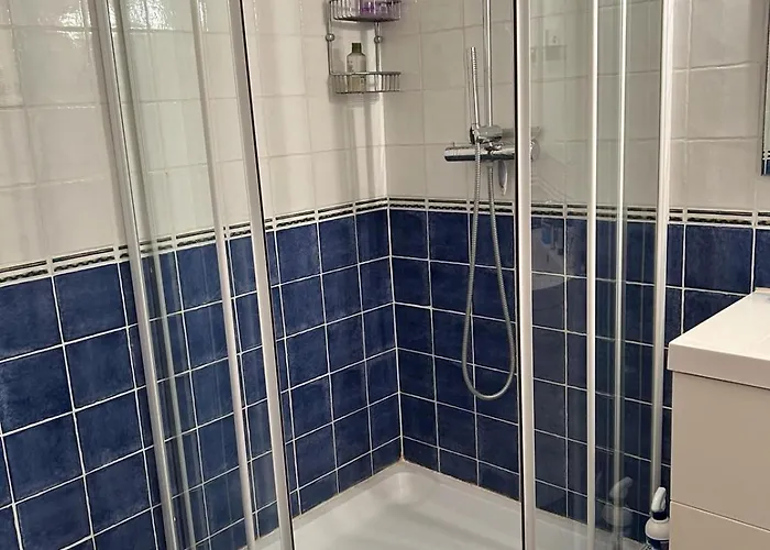 La Bluette - T2 - De Peguiere - St Raphael * Saint-Raphaël