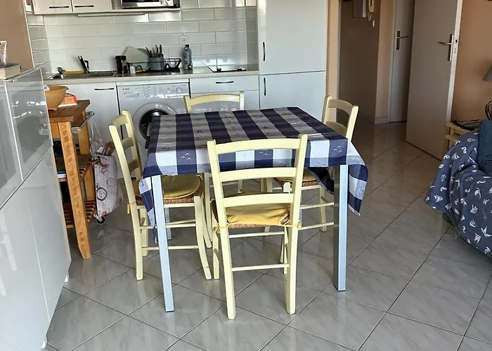 La Bluette - T2 - De Peguiere - St Raphael